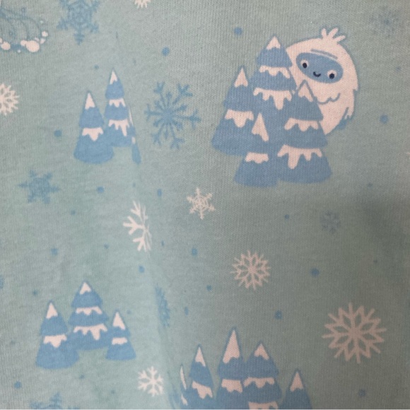 Disney spirit jersey NWT Size Small Yeti - Picture 3 of 13